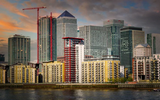 buildings, river, city, cityscape, skyline, skyscrapers, nature, office buildings, high-rise buildings, london, england, architecture, united kingdom, kingdom, facades, uk, river thames, water. London B2B PR: a 90-day brief to compare agency pitches
